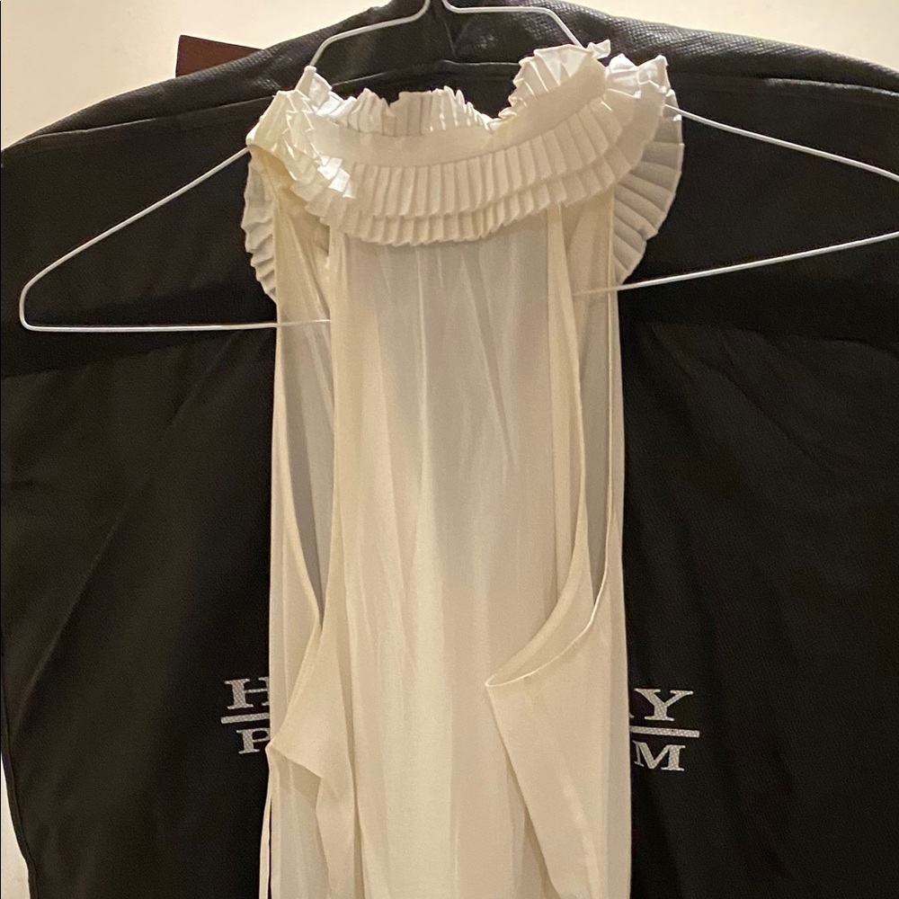 Dress - Picture 2 of 5